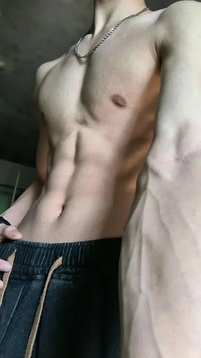 Arirrosss36 - Male webcam sex chat