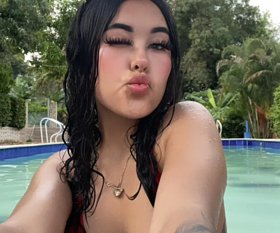 Veronica_Lodge_v's Offline XXX Chat