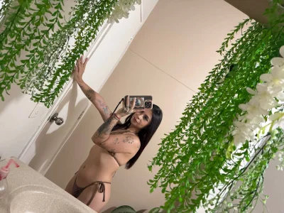 Sophiebloomm_ Female Interactivetoys Online Cam XXX