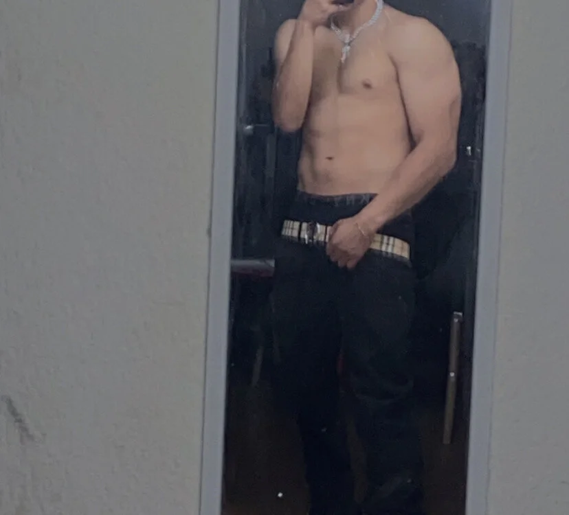 bigtulaaaa Offline XXX Chat