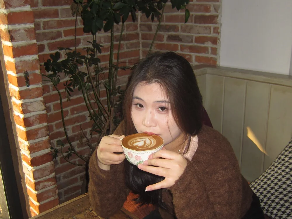 HHll7796 离线XXX聊天