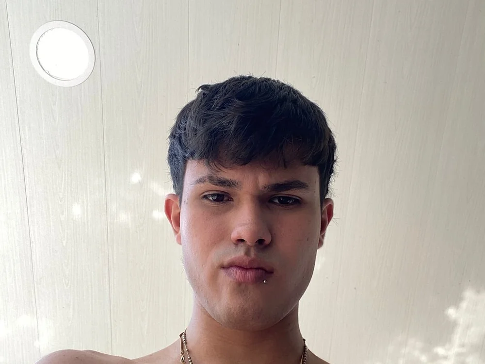 Offline XXX chat modela EdwinBoys