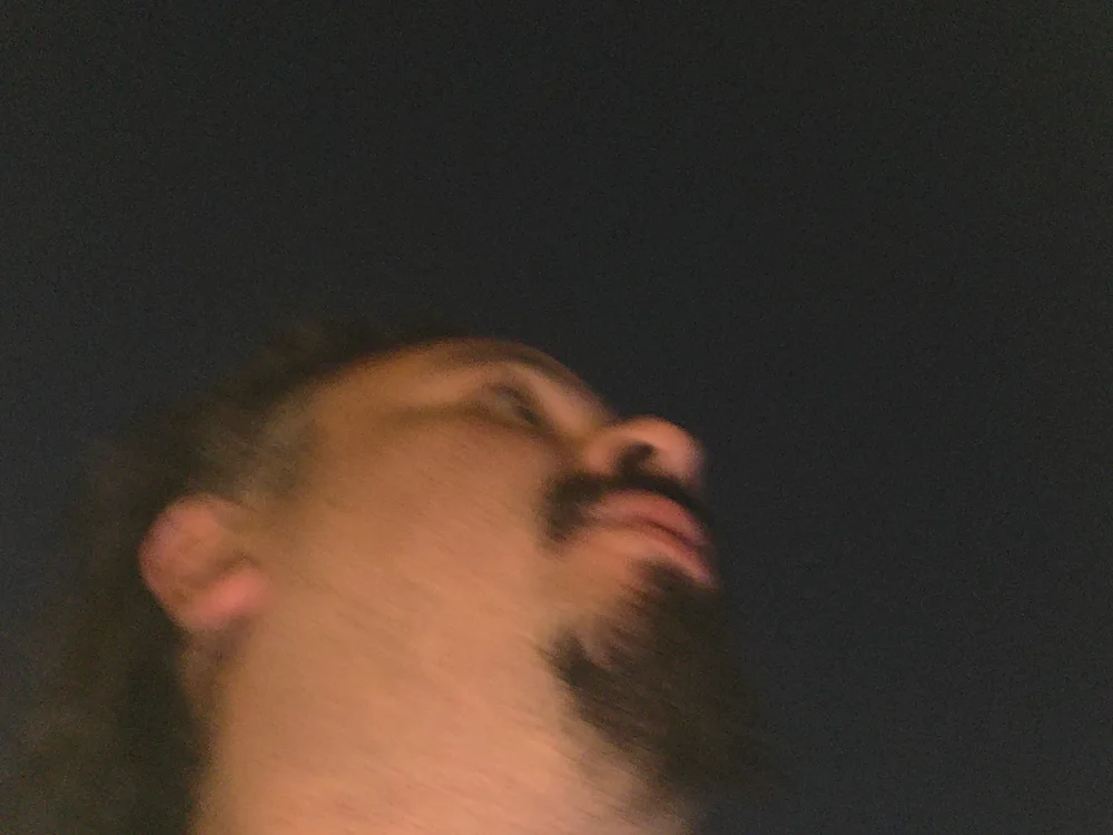 TricolorSuit2822 – Offline XXX chat