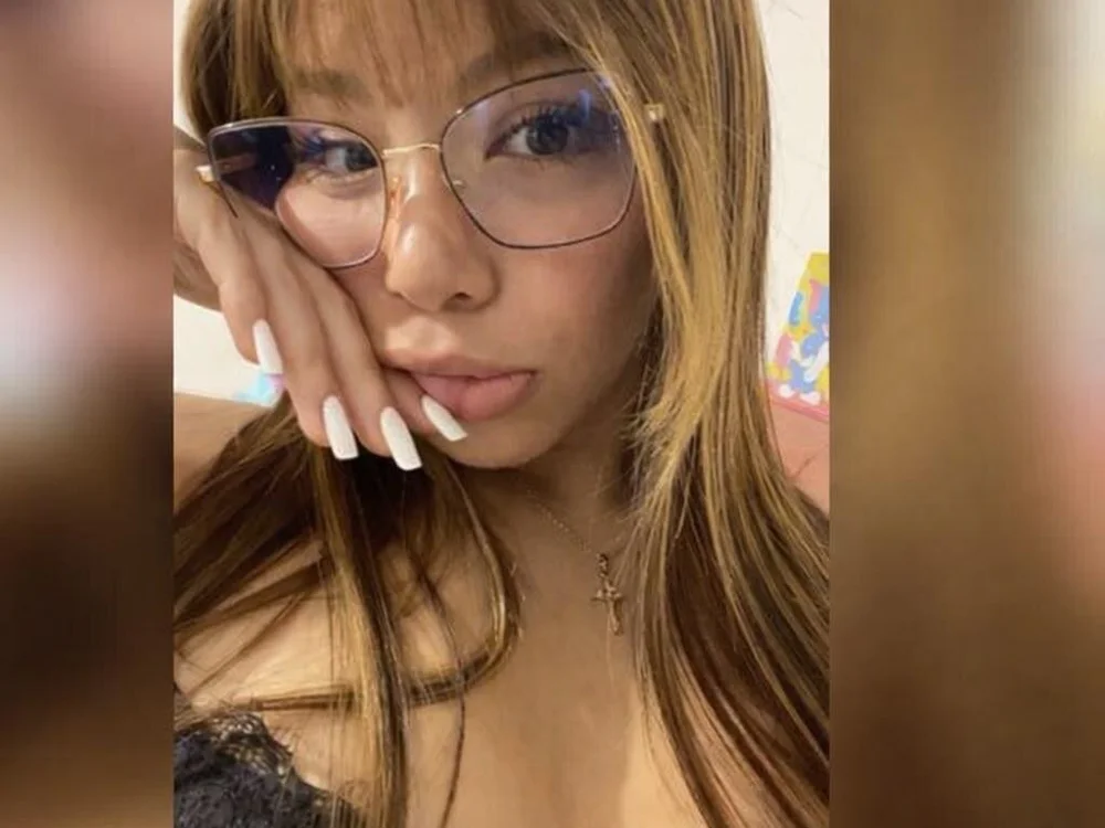 maddy_pink18's most recent online preview
