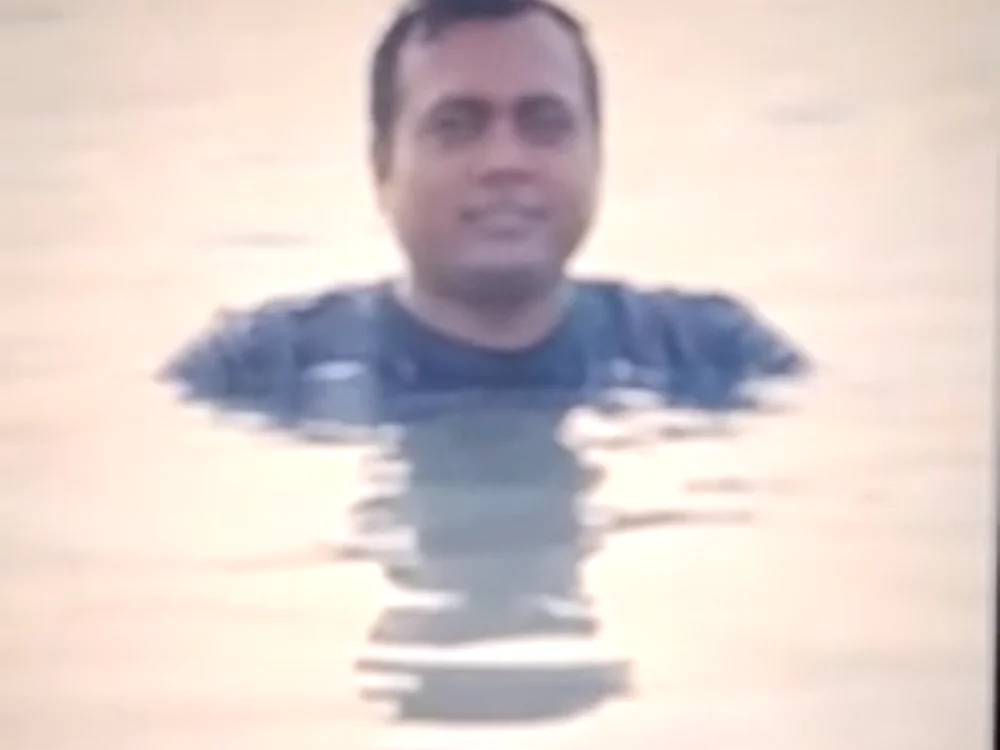SmallerTushar's Offline XXX Chat