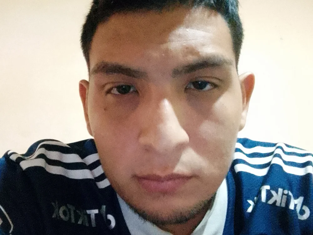 Cristian18cm's Offline XXX Chat