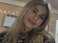 MilanaAngelAs Chat XXX in diretta