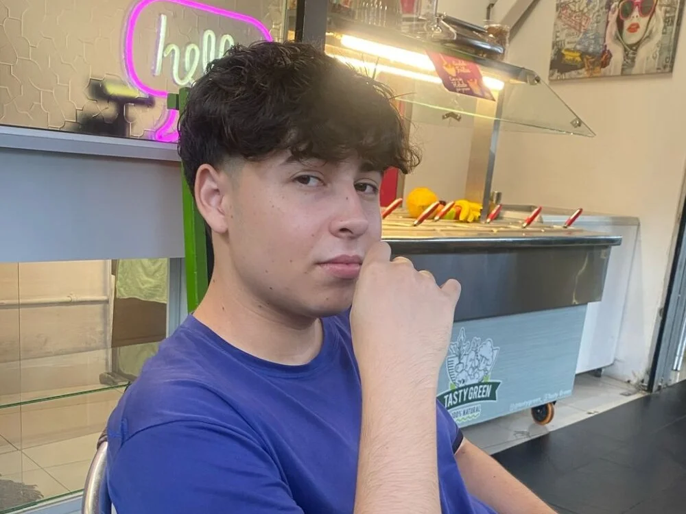 Chatroom XXX hors ligne de CrissConor