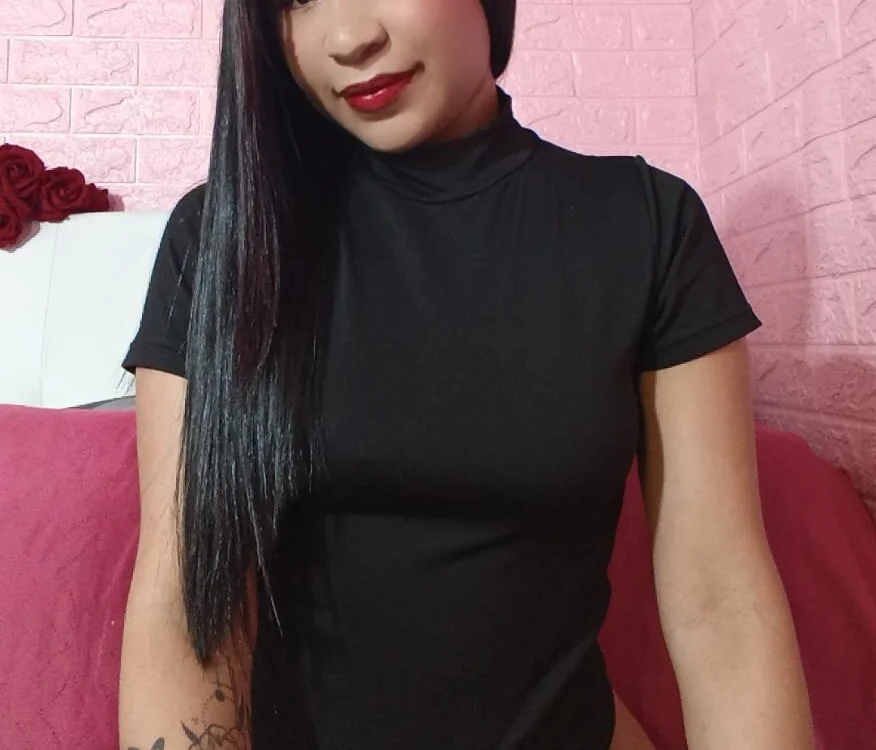 Celeste_Rox's Offline XXX Chat