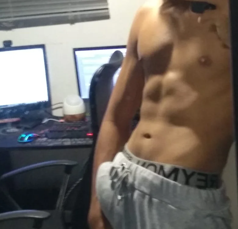 naitt_ offline XXX-chat