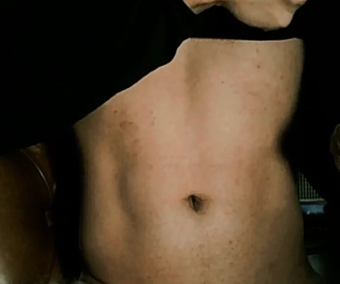 _tangodownn Offline XXX chat