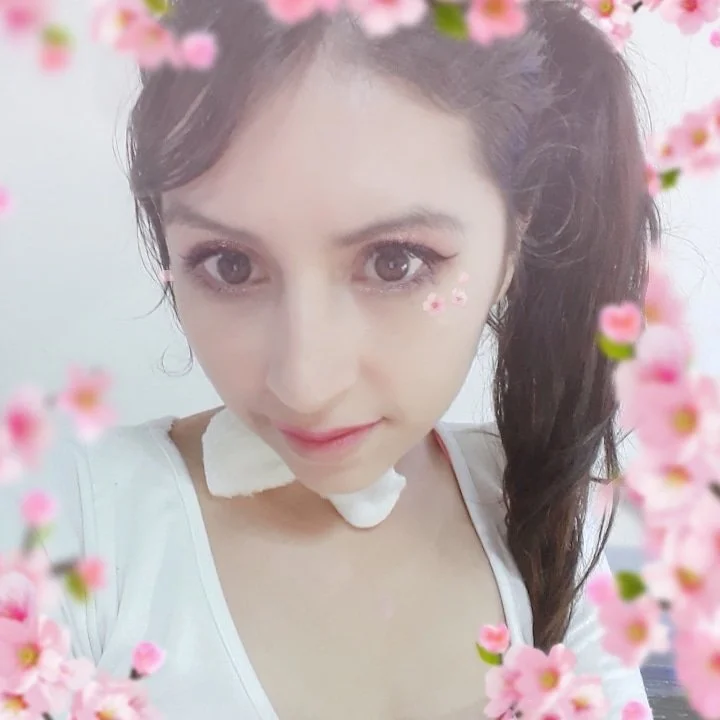 Kitty_Parker Offline XXX Chat