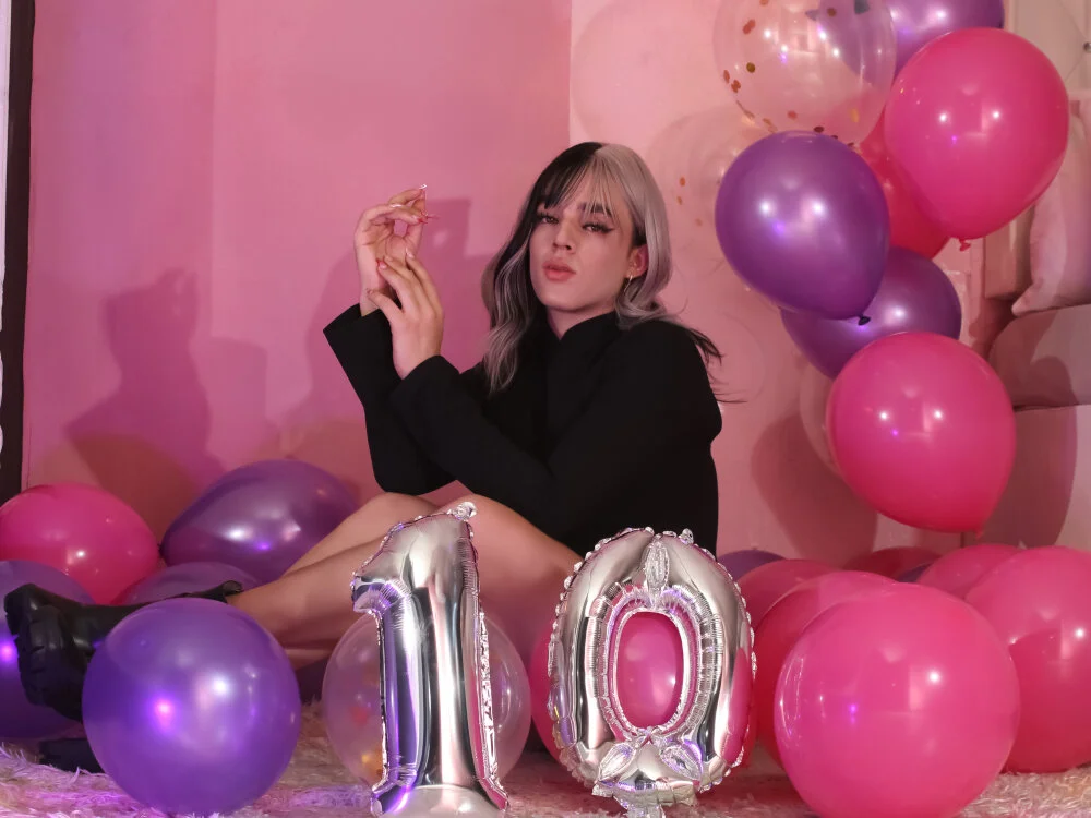 JustinePerry's Offline XXX Chat