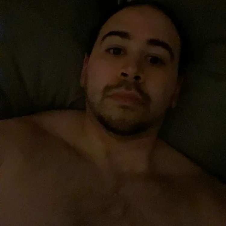 bighung1990 Offline XXX Chat