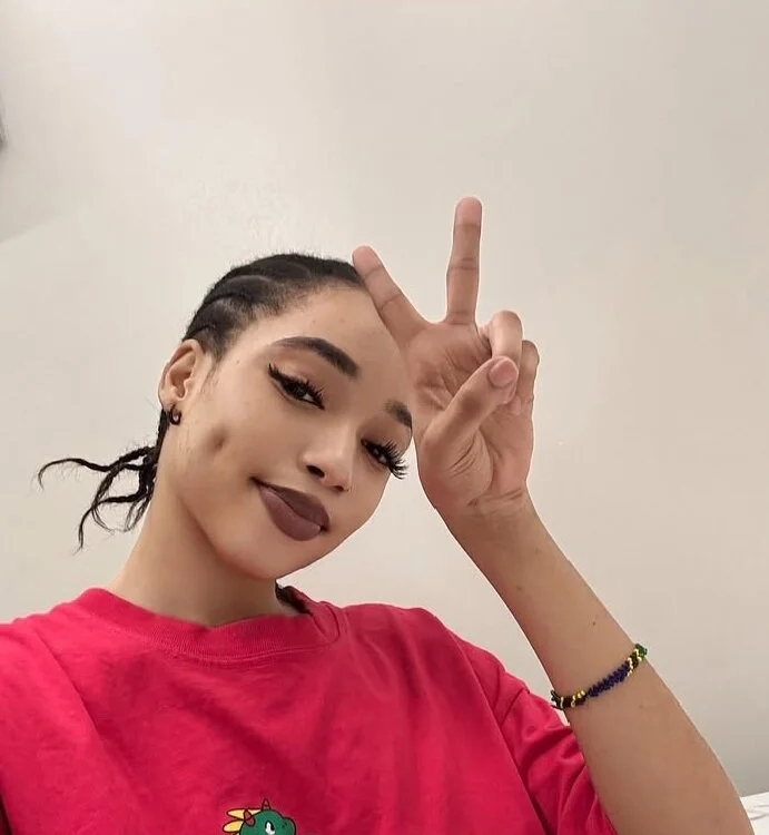 Alfreda_Mellie's Offline XXX Chat