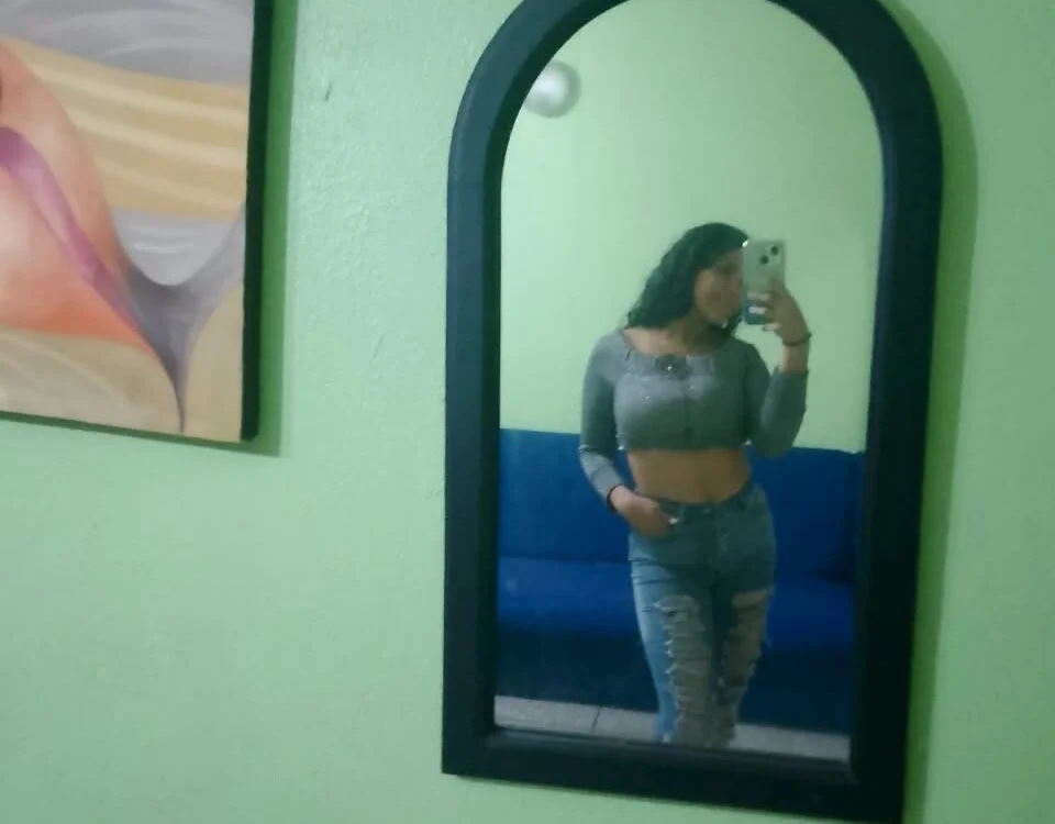 Soliluz Adlı Modelin Çevrimdışı XXX Sohbeti