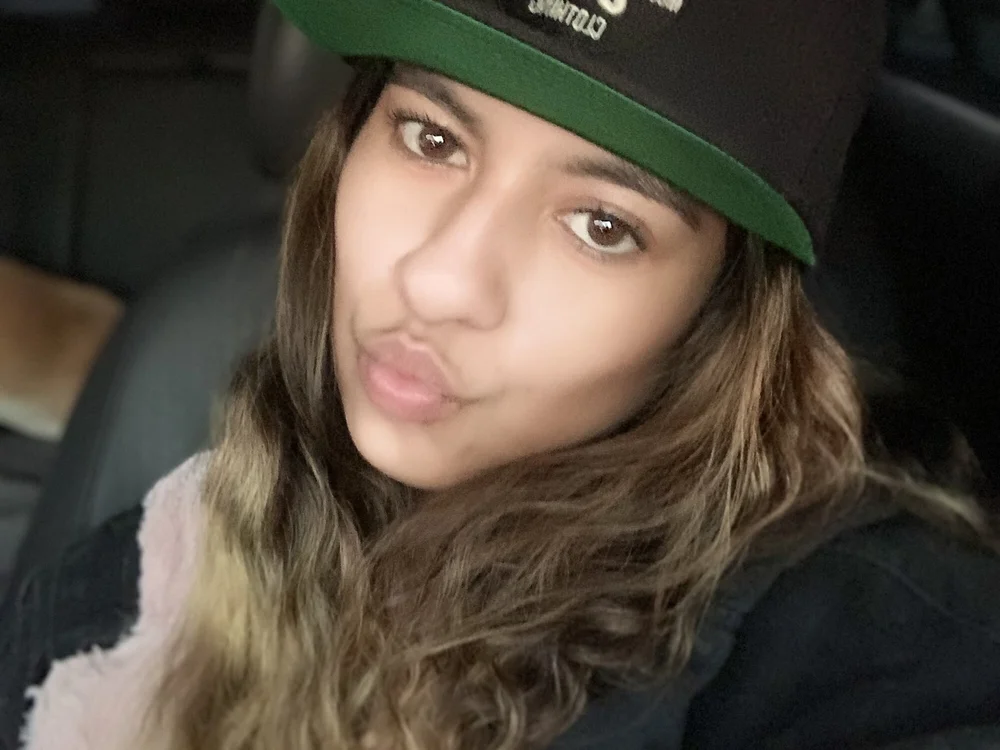 FantasyValentine69's Offline Chat Room