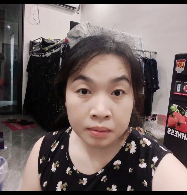 Jessica8899's Offline Chat Room
