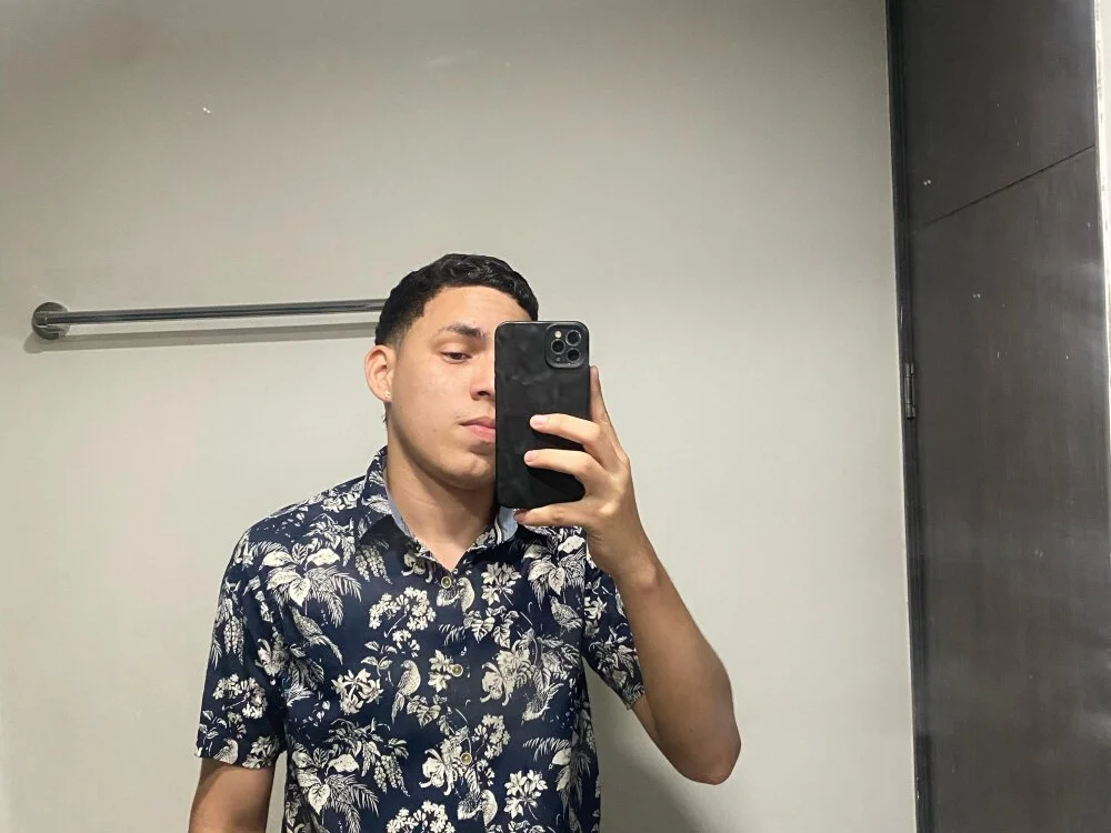 Daniel-900のオフラインXXXチャット