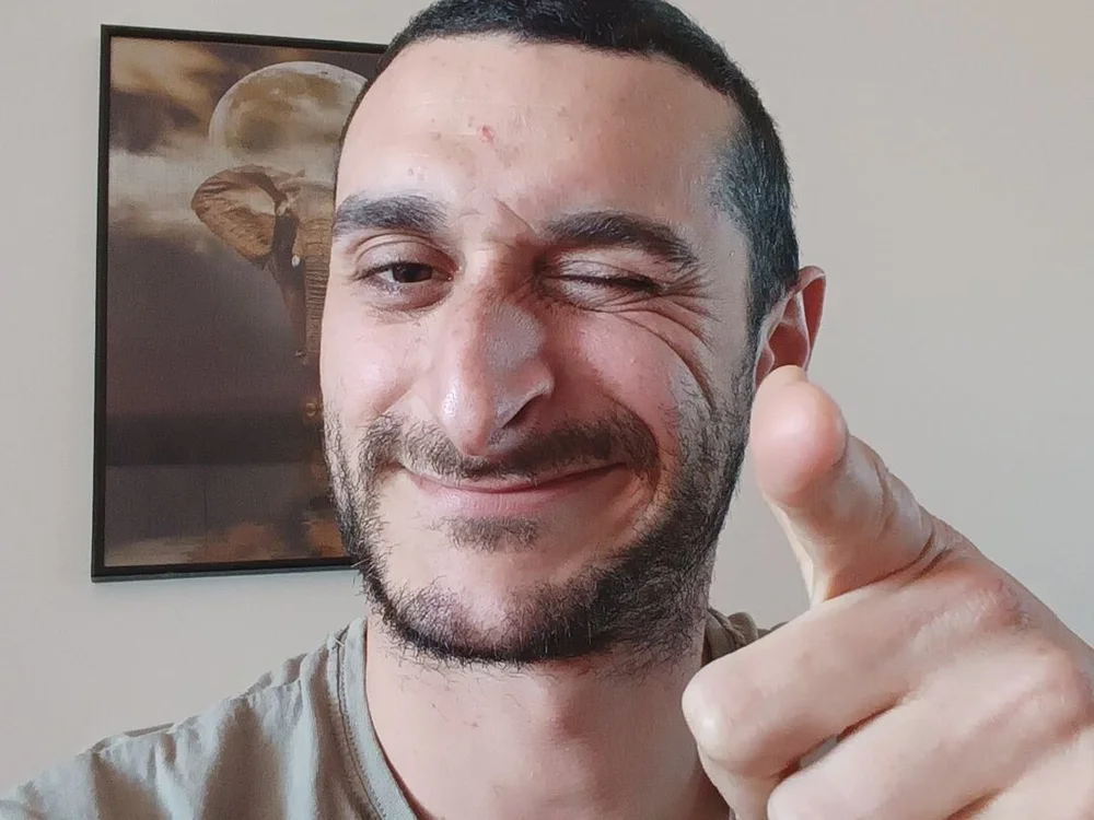 gabry21e5 Adlı Modelin Çevrimdışı XXX Sohbeti