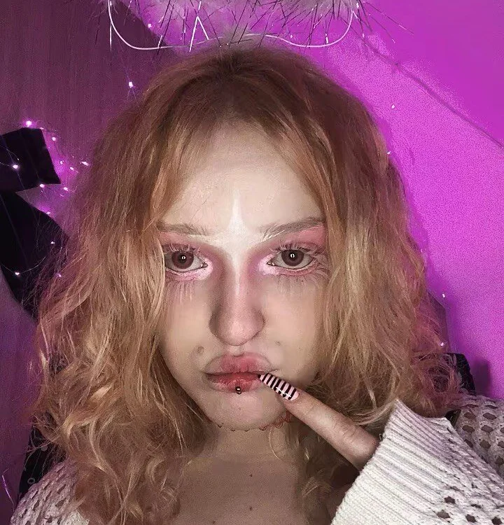 Офлайн-чат XXX viemx