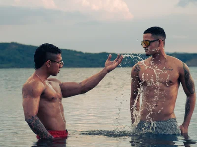 Muscleshotstud - Couple 