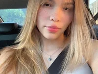 SabinaDiaz00's Live XXX Chat