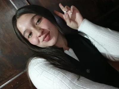 Emma_evanss22 - Girl 
