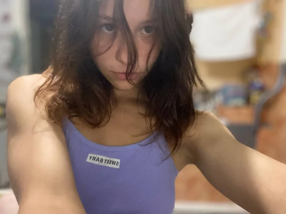 BritniBers Chat XXX Ngoại tuyến