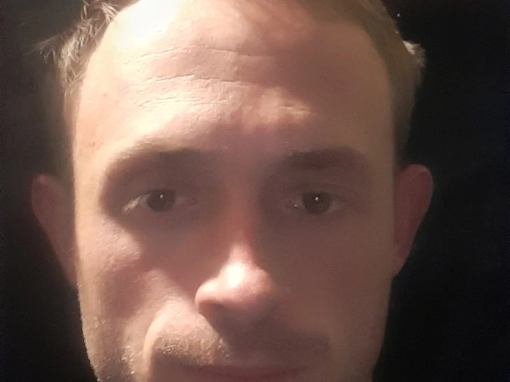 Johnny_Dickenson offline chatrum