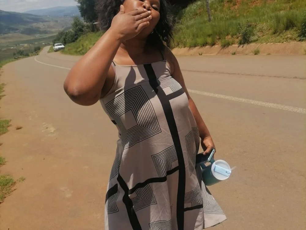 PrettySex05 offline XXX-chat