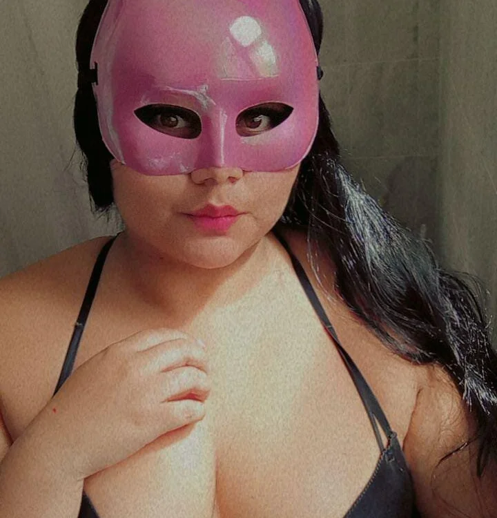 sophygonzalez's Offline Chat Room