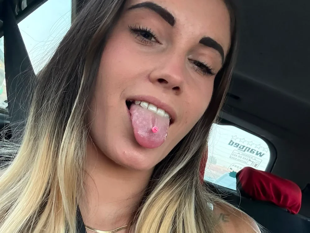 larubiahott Adlı Modelin Çevrimdışı XXX Sohbeti