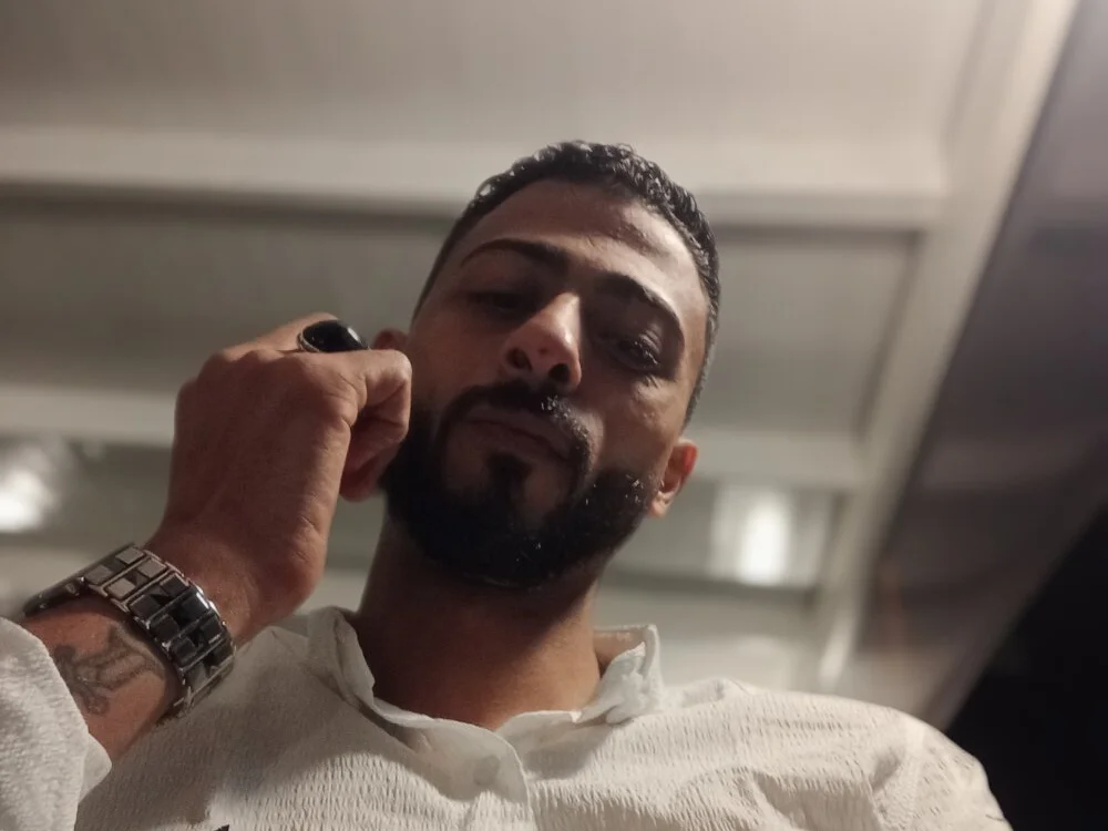 Cn72018 Adlı Modelin Çevrimdışı XXX Sohbeti