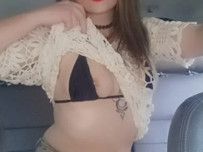 shy_college_girl profile