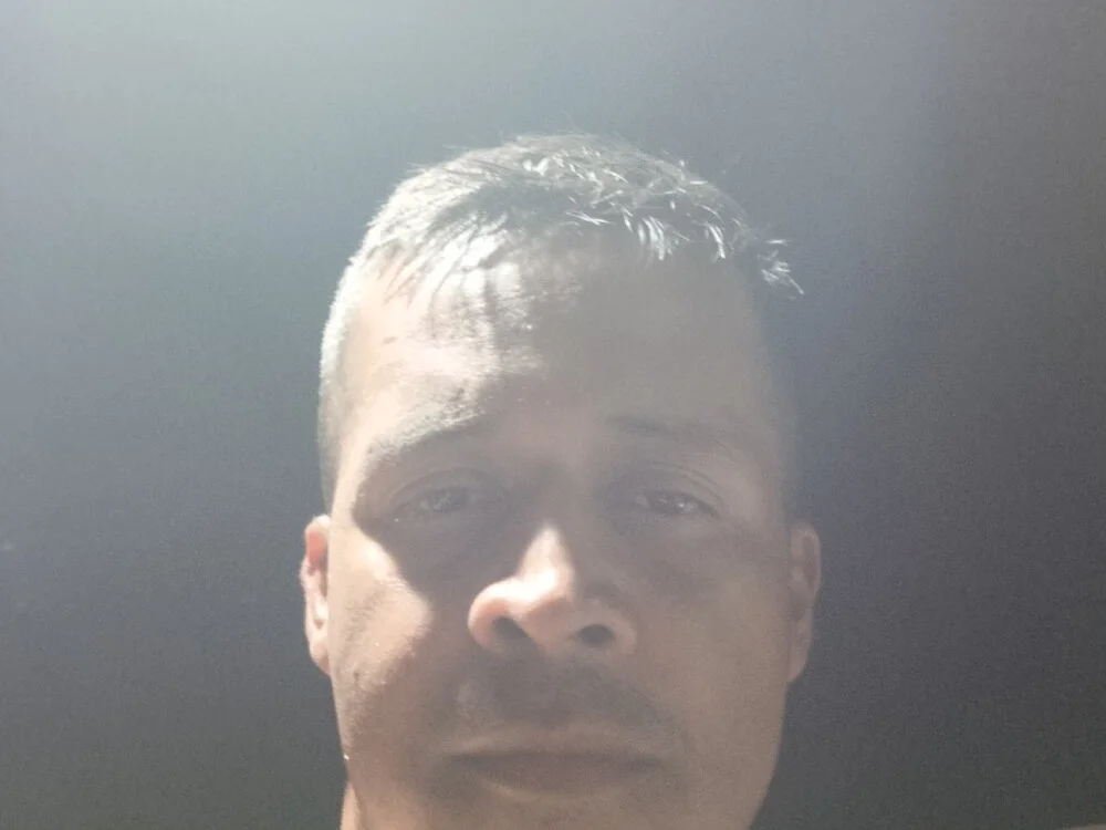 Offline XXX chat modela alejos81