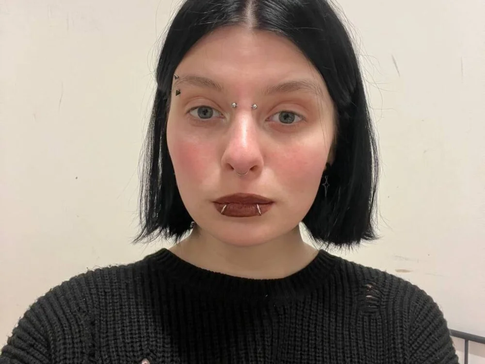 MisAlise's Live XXX Chat