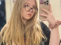 แชท XXX สดของ Lauraaa_Smith