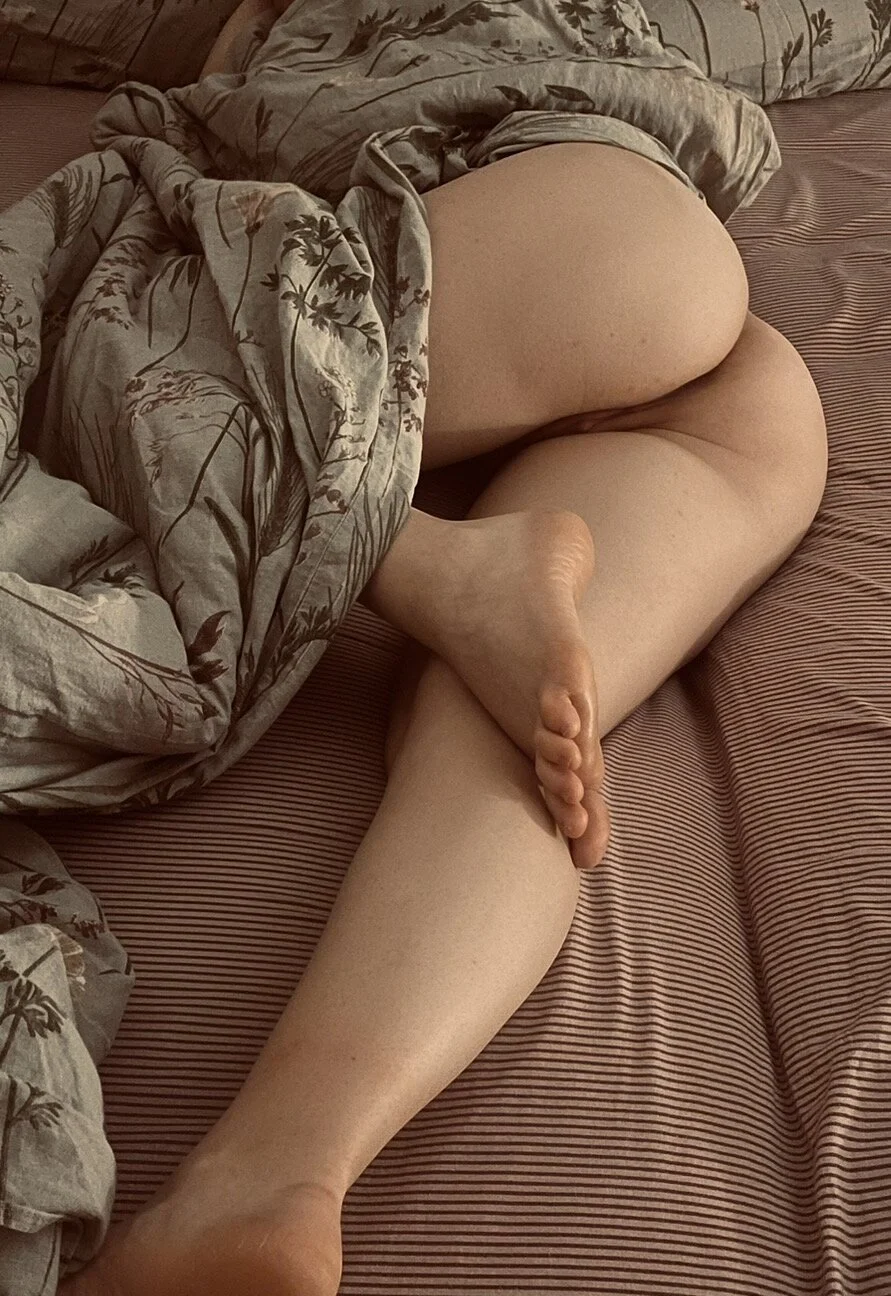 Adam_Eva_2020 live webcam