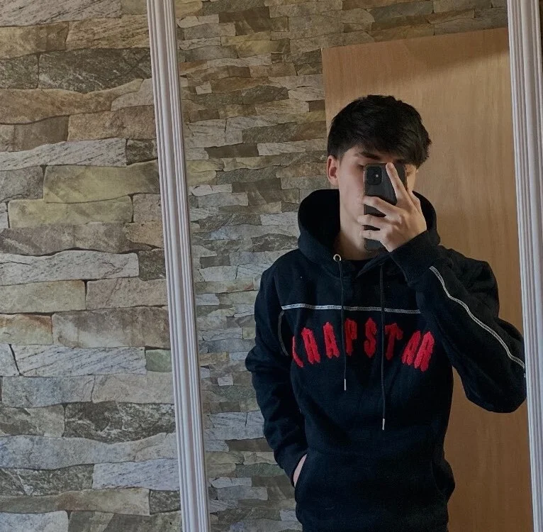 HugeChart0 Offline XXX-chat