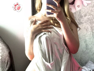 eva_blossom