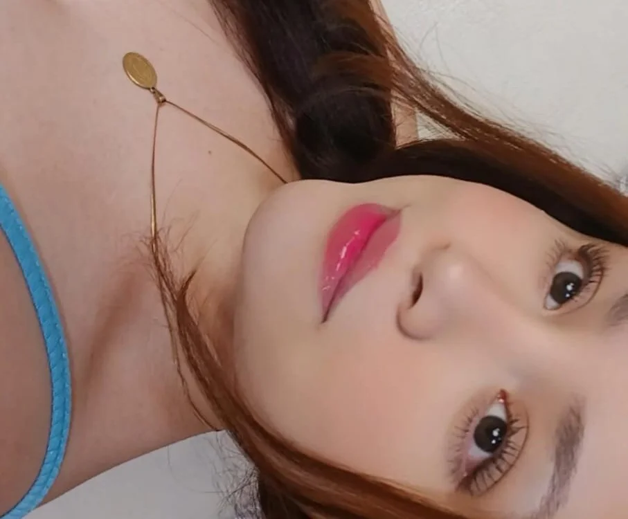 Girlspower_ggh's Offline XXX Chat