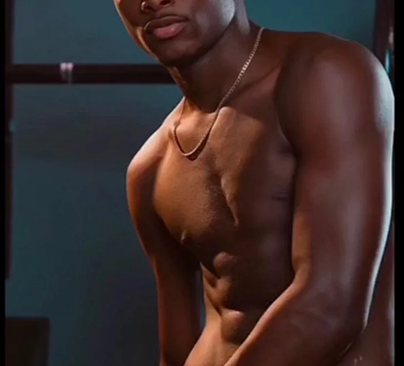 DivorcedCaucasus: συνομιλία ΧΧΧ εκτός σύνδεσης