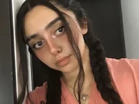 Model -Thalia-
