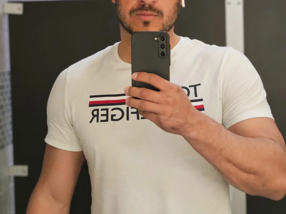 mrmusclecam offline chatrum