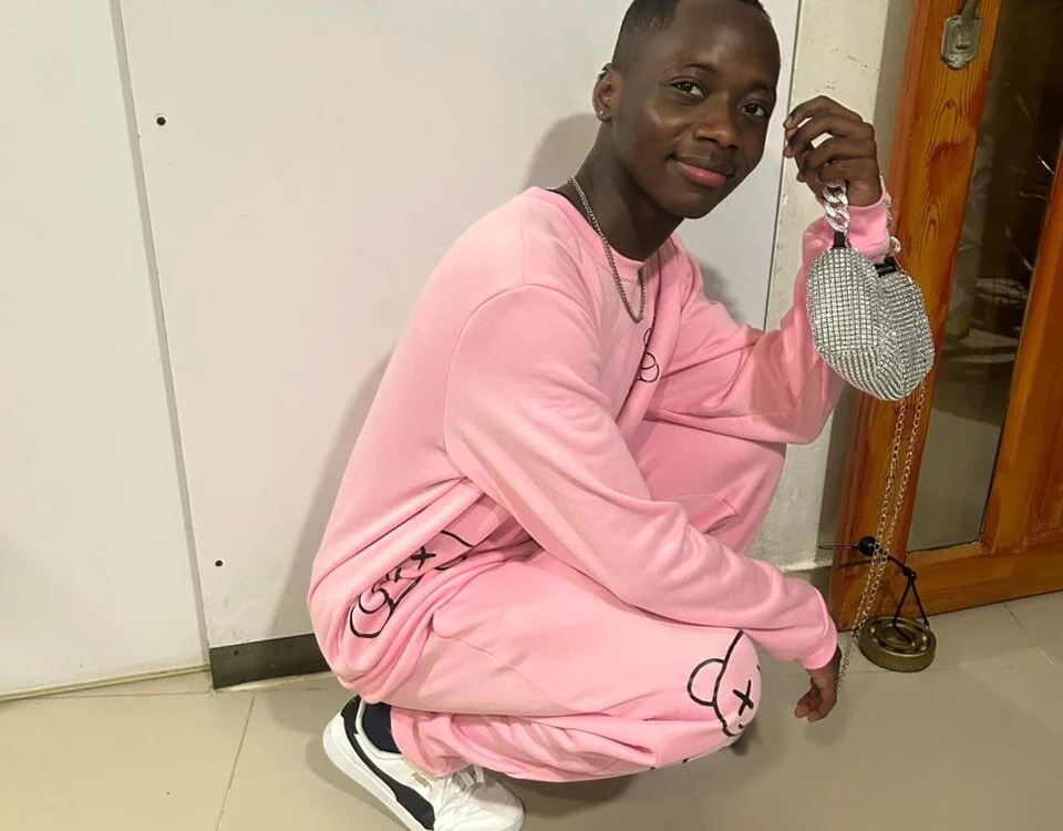 Chat +18 off-line de Luca_Sins