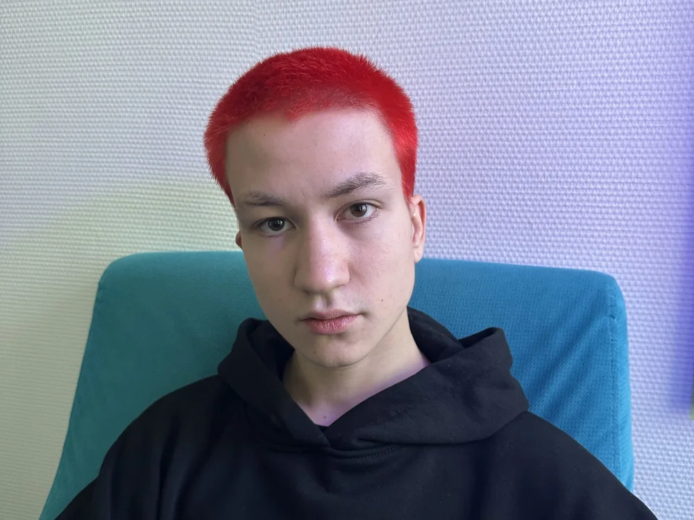 RoryWolf Offline XXX-chat