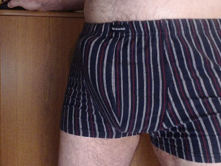 tomcat30 Offline XXX-Chat