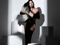 Srta-Weaver's webcam live show