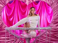 LanaMills_: απευθείας συνομιλία ΧΧΧ